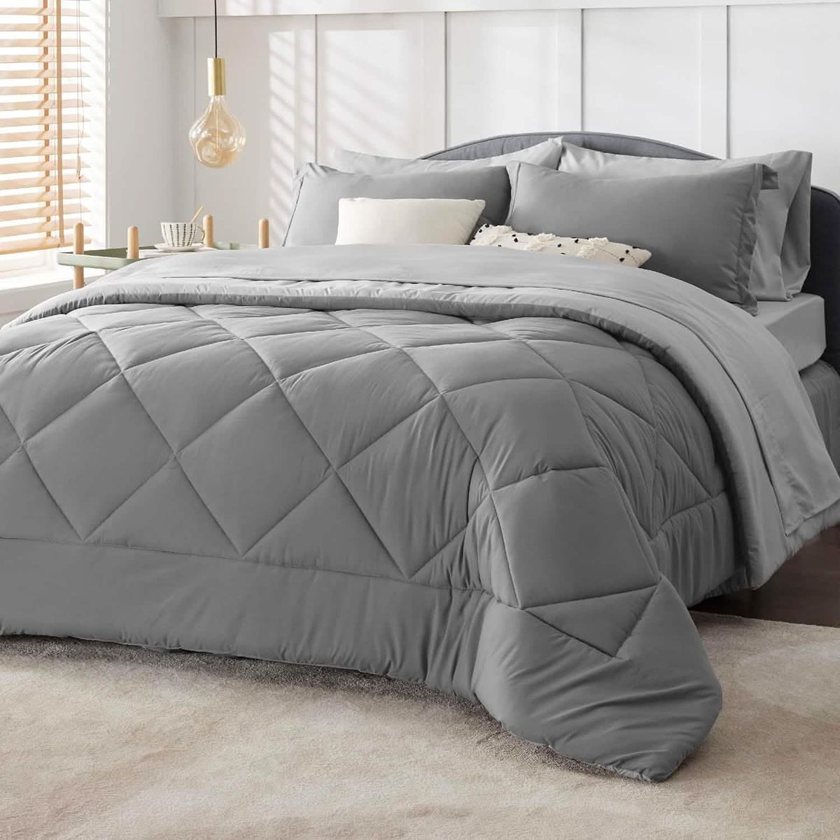 COMFORTER SET